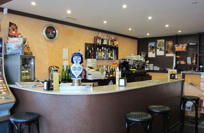 BAR-1